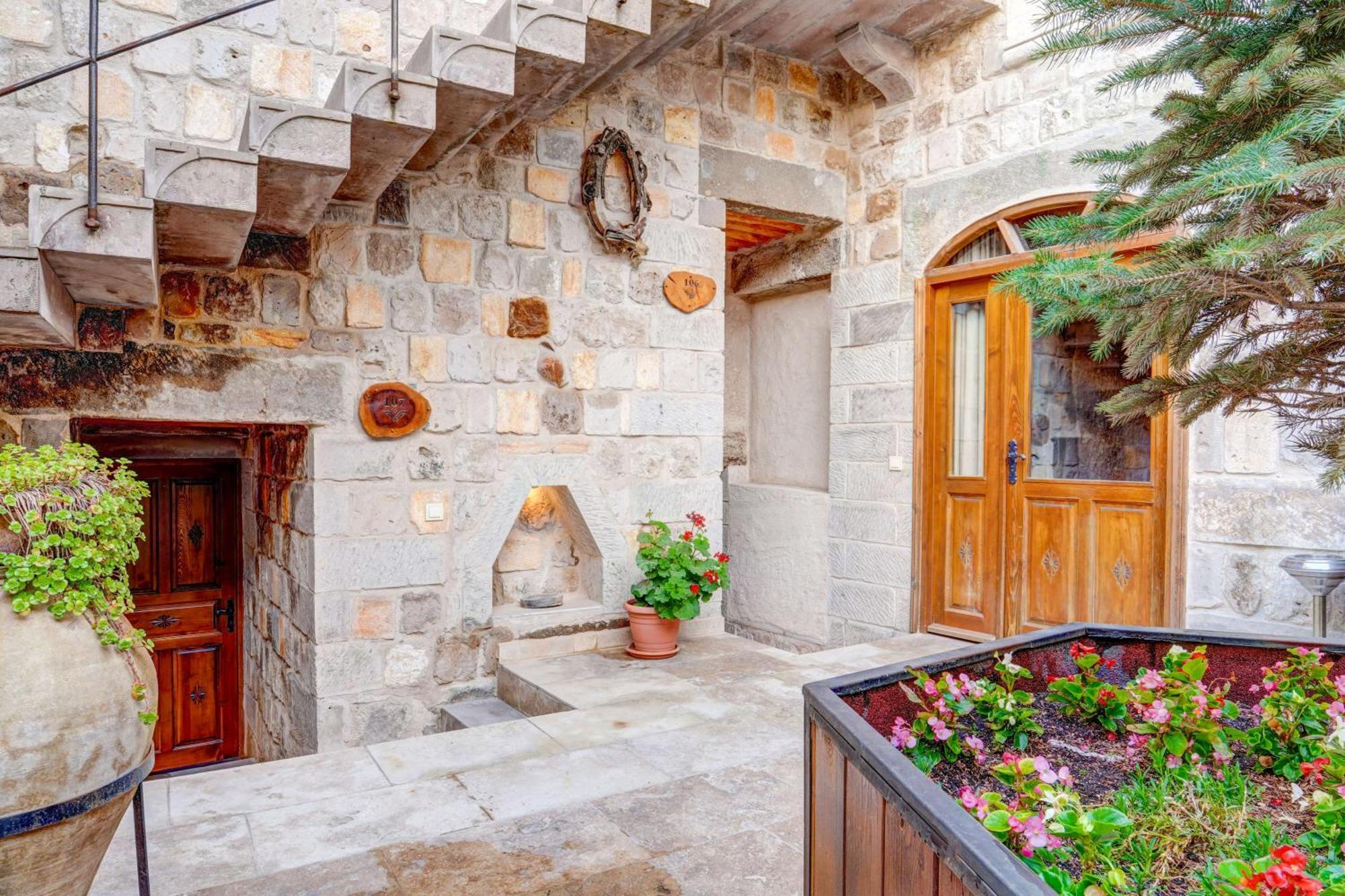 Vasil Cave Hotel ウチヒサール エクステリア 写真