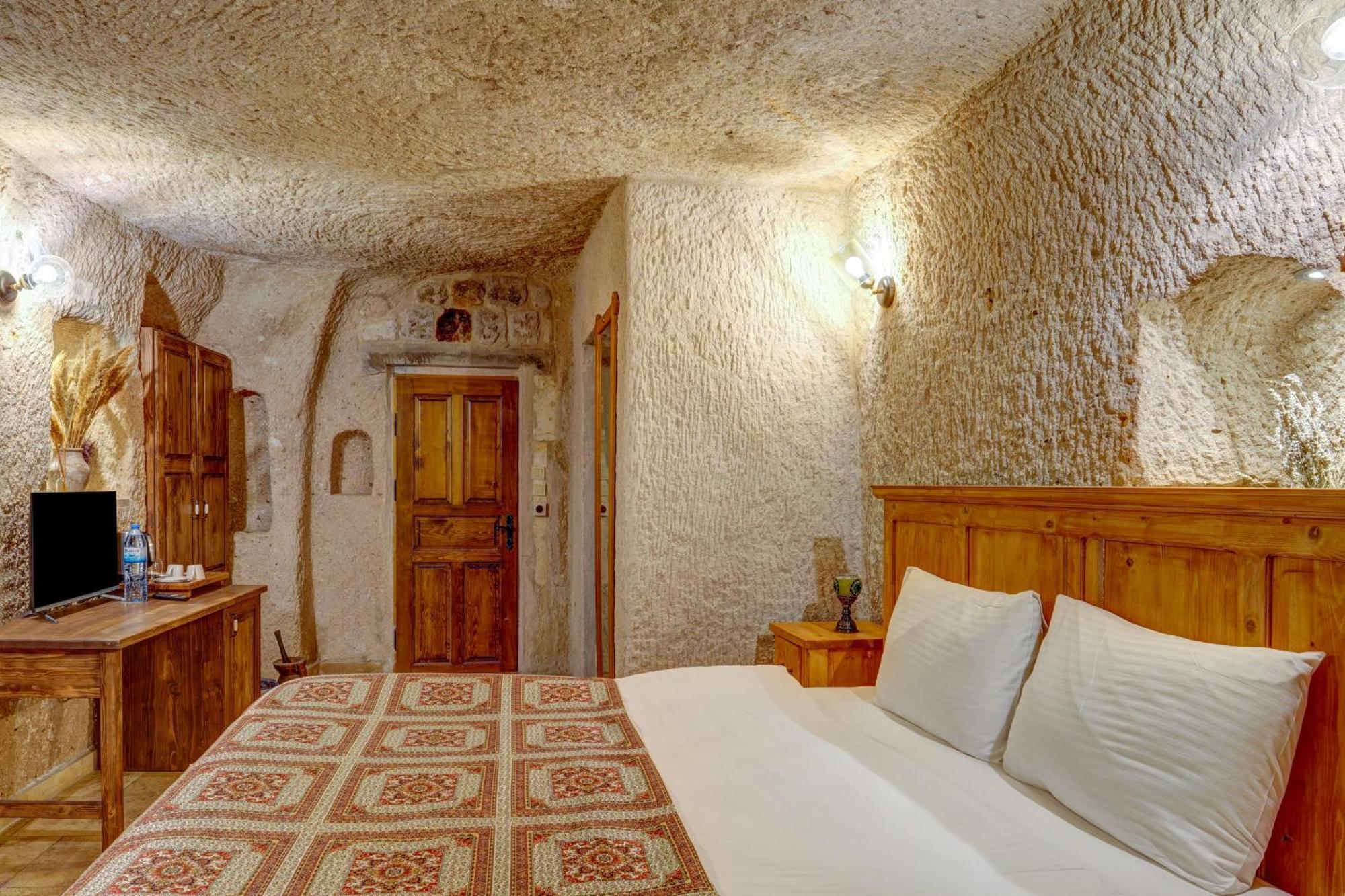 Vasil Cave Hotel ウチヒサール 部屋 写真