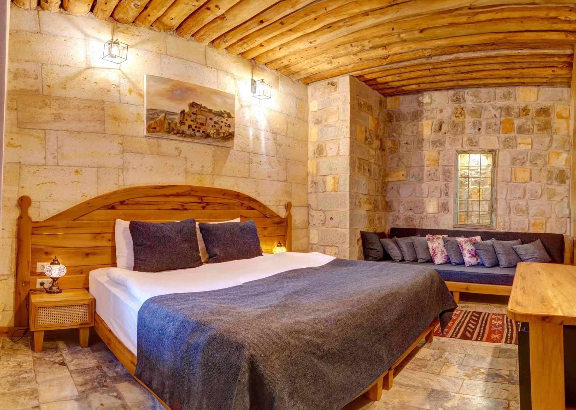 Vasil Cave Hotel ウチヒサール 部屋 写真
