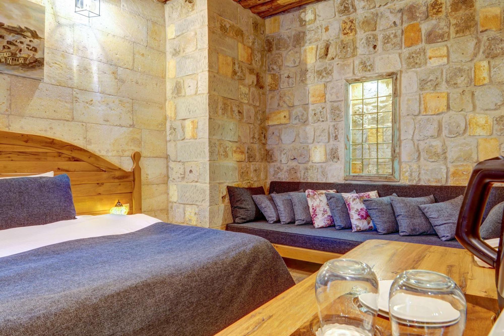 Vasil Cave Hotel ウチヒサール 部屋 写真