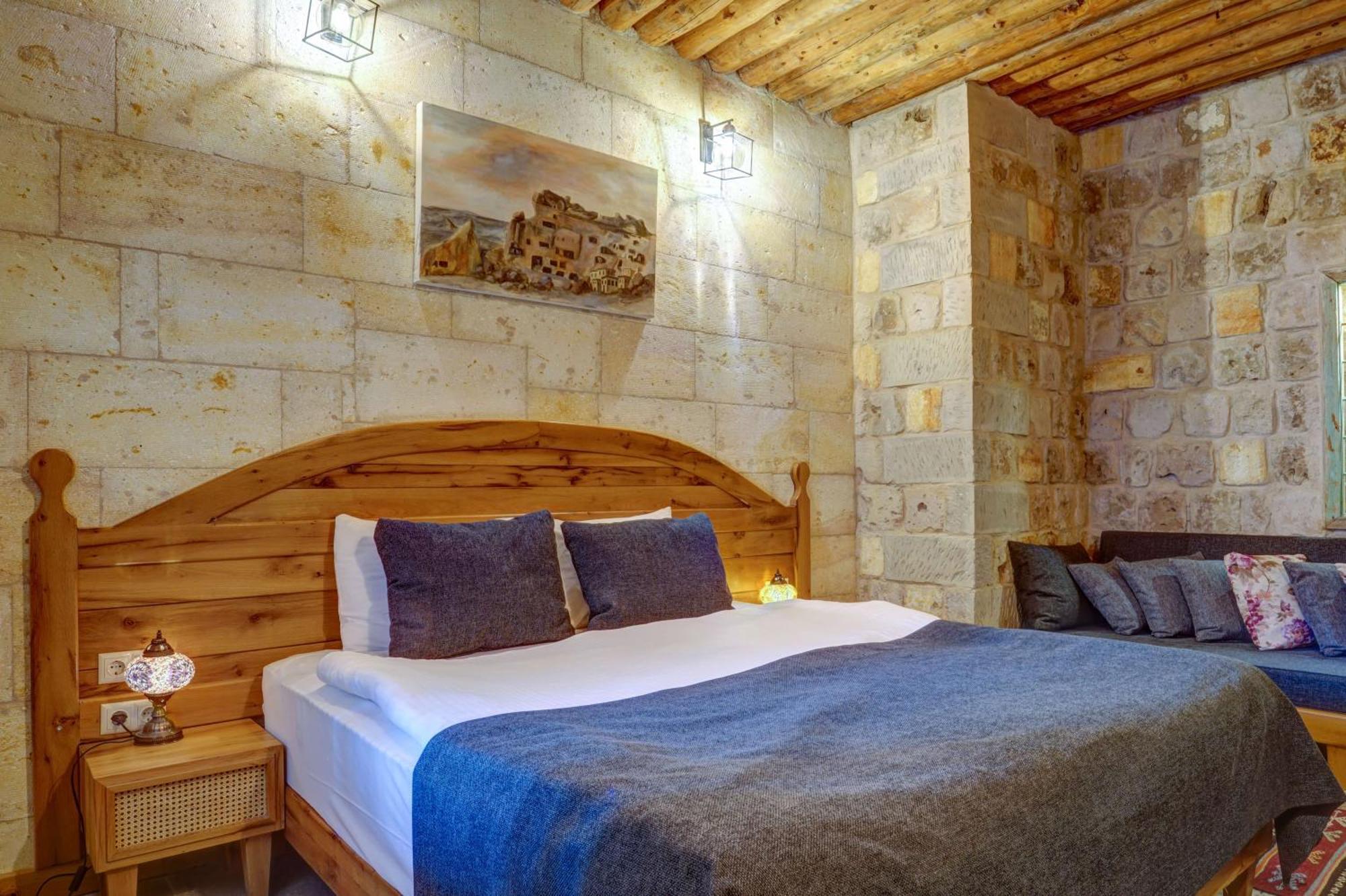 Vasil Cave Hotel ウチヒサール 部屋 写真